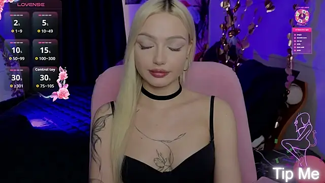 LinaLirian's Live XXX Chat