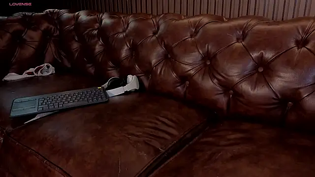 HiroRringn Live XXX chat