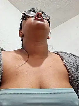 ZaidaWet Live XXX-Chat