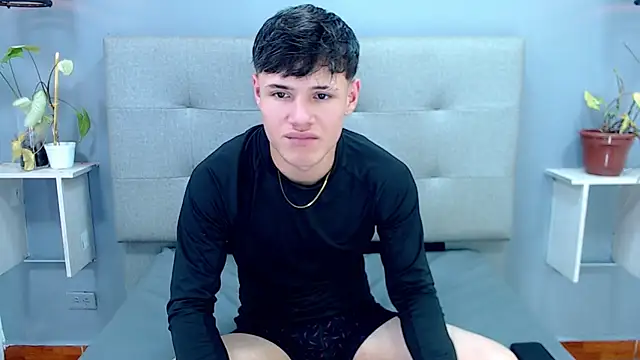 Kevin_Tupen Live XXX chat