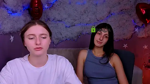 צ'אט XXX בשידור חי של nekky_mouse