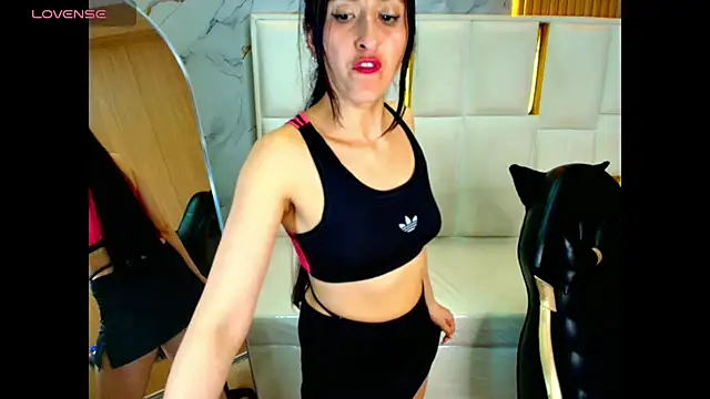tatiscelis_tf Adlı Modelin Canlı XXX Sohbeti