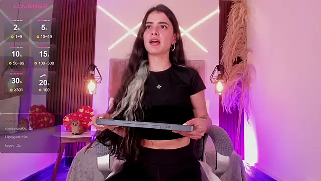 Chat +18 de dasha-rodrigues ao vivo