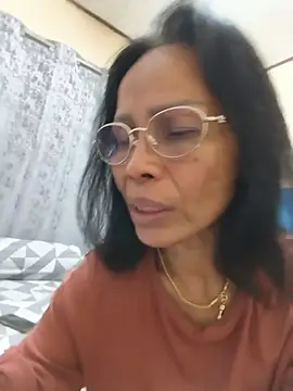 Mama_Eva_1 Chat XXX live