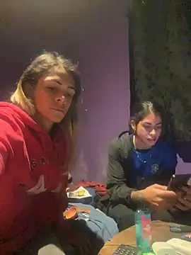 Chat +18 de sabrinaneves ao vivo