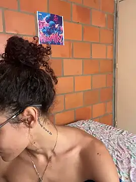 SeleneMous Live XXX-Chat