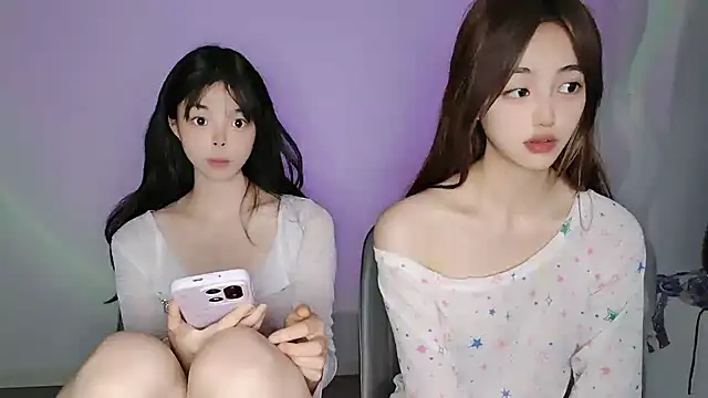 Chat XXX en directo de Zhizhi-99