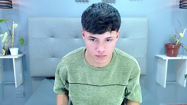 Chatroom XXX en direct de Kevin_Tupe