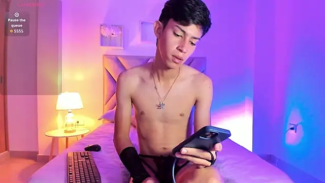 Chatroom XXX en direct de Baby_noahtt