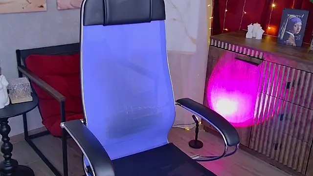 Chat +18 de VivienneHebert ao vivo