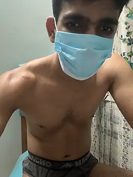 BadBoyTom78 现场XXX聊天