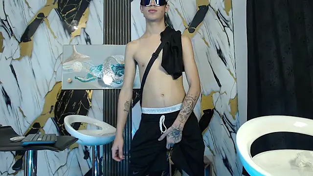 Chat XXX en directo de KING_LOVERS1
