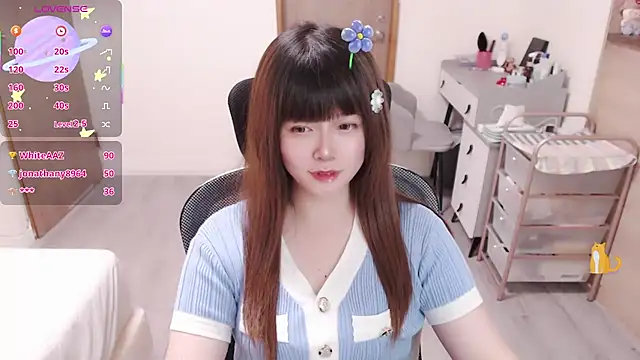 a0513 Chat XXX live
