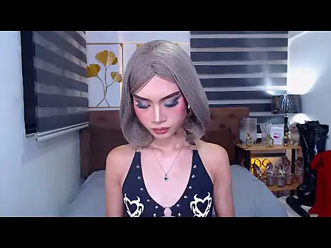 JuicyCockThea Live XXX-chat