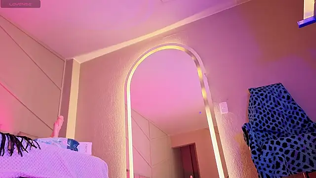 Rossiee_huntt élő XXX-chatje