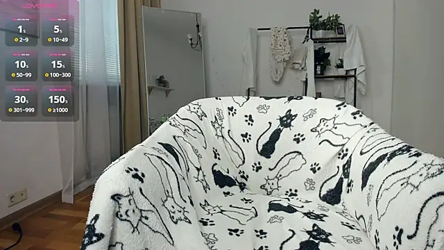 FaaBinaa XXX чат на живо