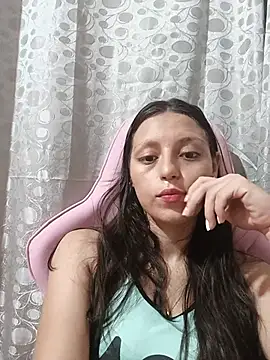 Czat XXX na żywo – Lahila_