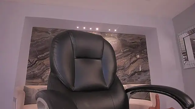 KylaMorrison's Live XXX Chat