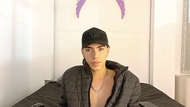Monyel_Blake Chat XXX in diretta