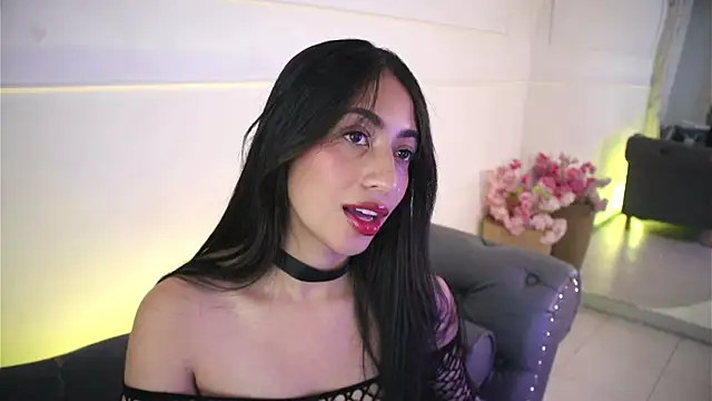 charlotterusso: онлайн-секс-чат