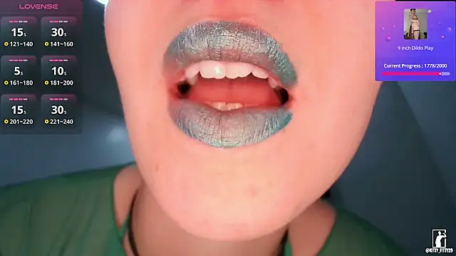 kittyfitty29: онлайн-секс-чат