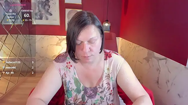 Chatroom XXX en direct de KellyPerfection