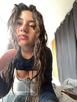 Charlyy1703's Webcam Show