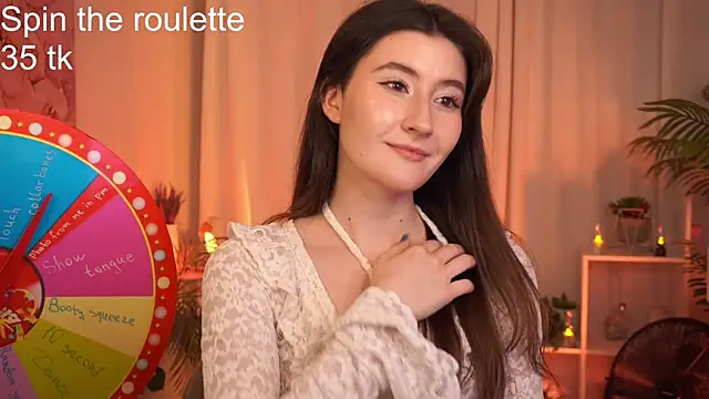 MayShawty Adlı Modelin Canlı XXX Sohbeti