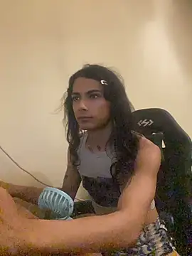 SassyCece élő XXX-chatje