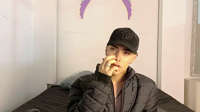 Chat XXX en directo de Monyel_Blake
