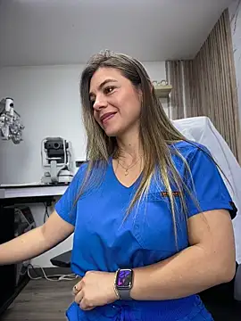 Chat XXX ao vivo de alicee16