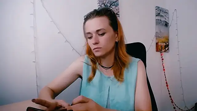 PeppyMia Chat XXX in diretta