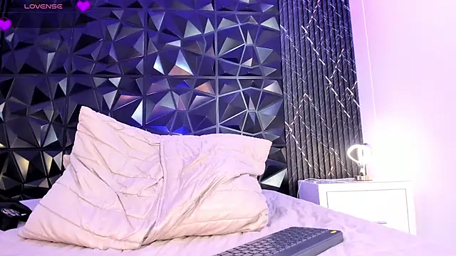 adammercuryn Live XXX chat