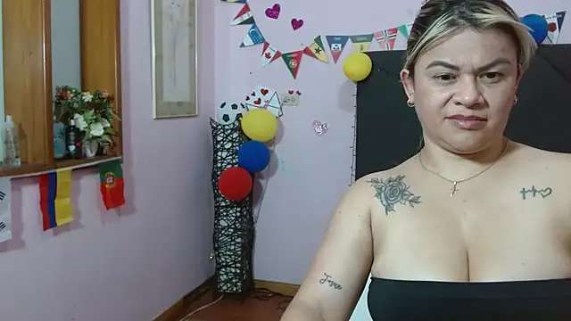 pamela_echeverria Chat XXX in diretta