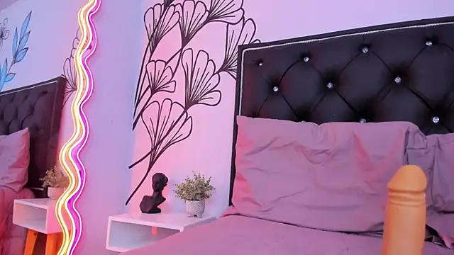 Sweet_Ariadna_ Chat XXX in diretta