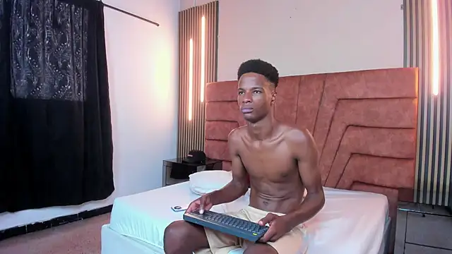 XXX chat uživo modela Tyson_Reed
