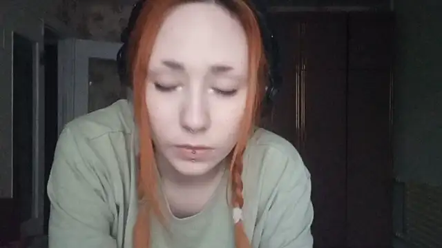 YaniraHeneisen's Live XXX Chat