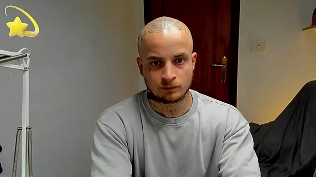 layneinchains Webcam Show