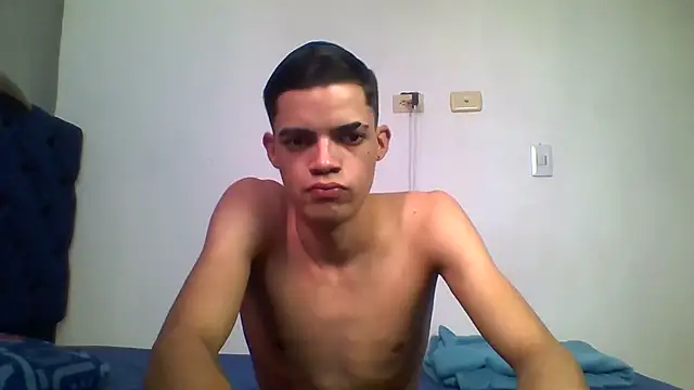 دردشة Latinos_2001 الجنسية المباشرة
