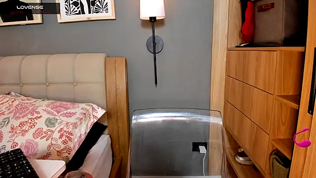 Živý XXX chat Bloom_Noor