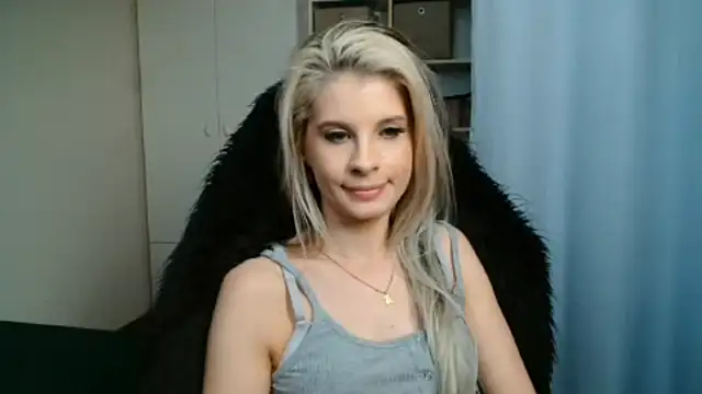 KristineGlow's Live XXX Chat