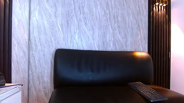 XXX chat uživo modela Kevin_Brooks1
