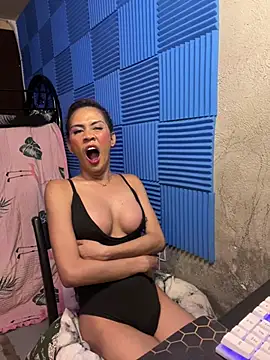 Chatroom XXX en direct de Bomb_Maddy
