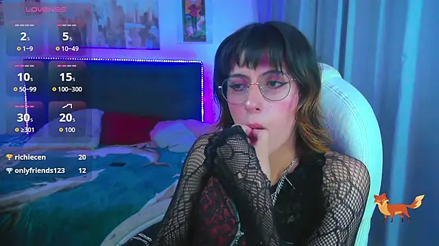 Czat XXX na żywo – goth_minerva