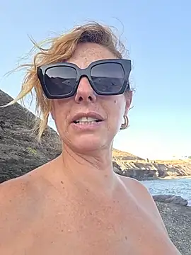 Susycachonda1's Live XXX Chat