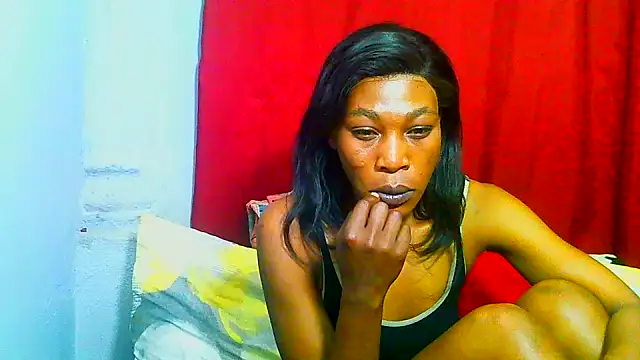 freaky_naughty Adlı Modelin Canlı XXX Sohbeti