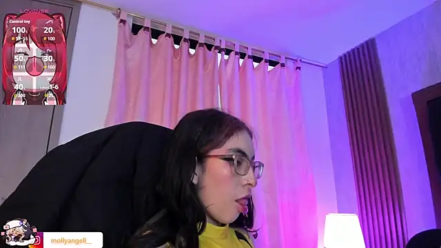 Molly_A élő XXX-chatje