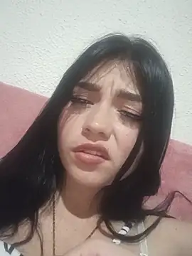 Gabriellaa27_ Adlı Modelin Canlı XXX Sohbeti