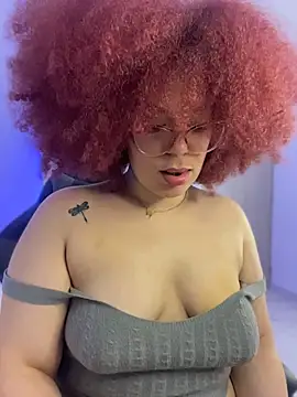 Leyah__ Live XXX-chat