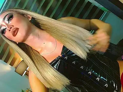 HOLLYWOOD_QUEEN_88 Chat XXX live